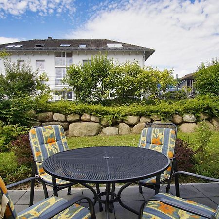 Terrasse, Gratis Nutzung Vom Ahoi Erlebnisbad Und Sauna In Sellin - Villa Antje Fewo 04 เกอเรน ภายนอก รูปภาพ